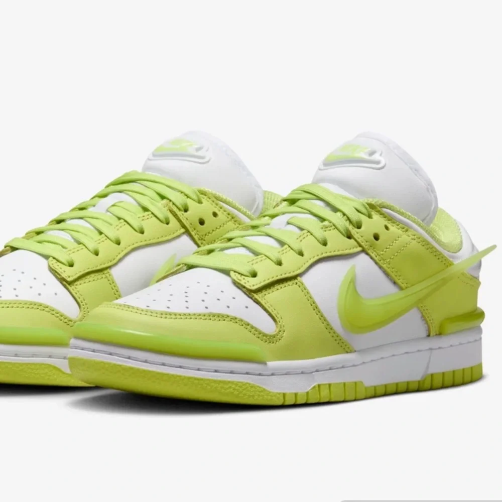 Nike Women's Dunk Low Twist Shoes - Light Lemon Twist size 11 Fun